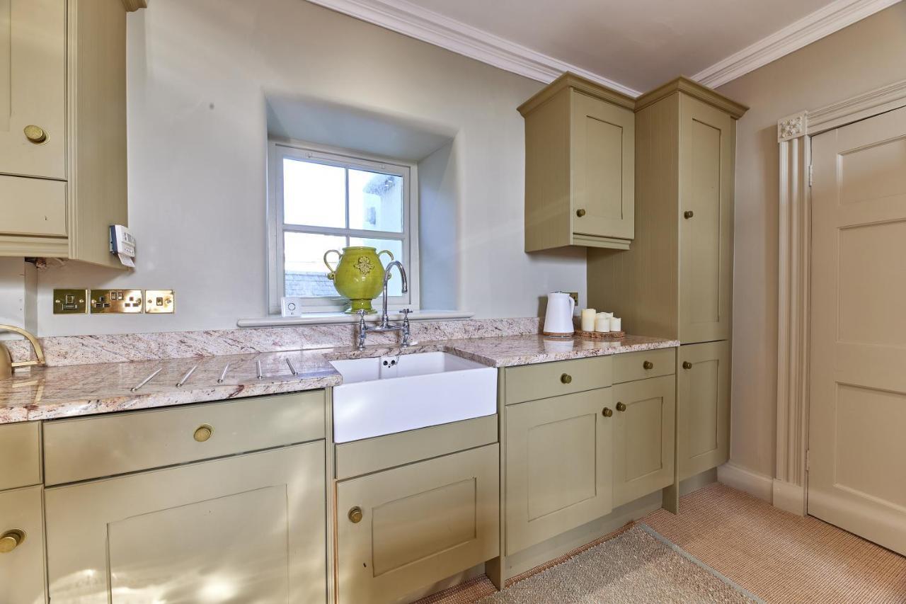 River View: Characterful Townhouse, Stunning Views Berwick Upon Tweed Exterior photo